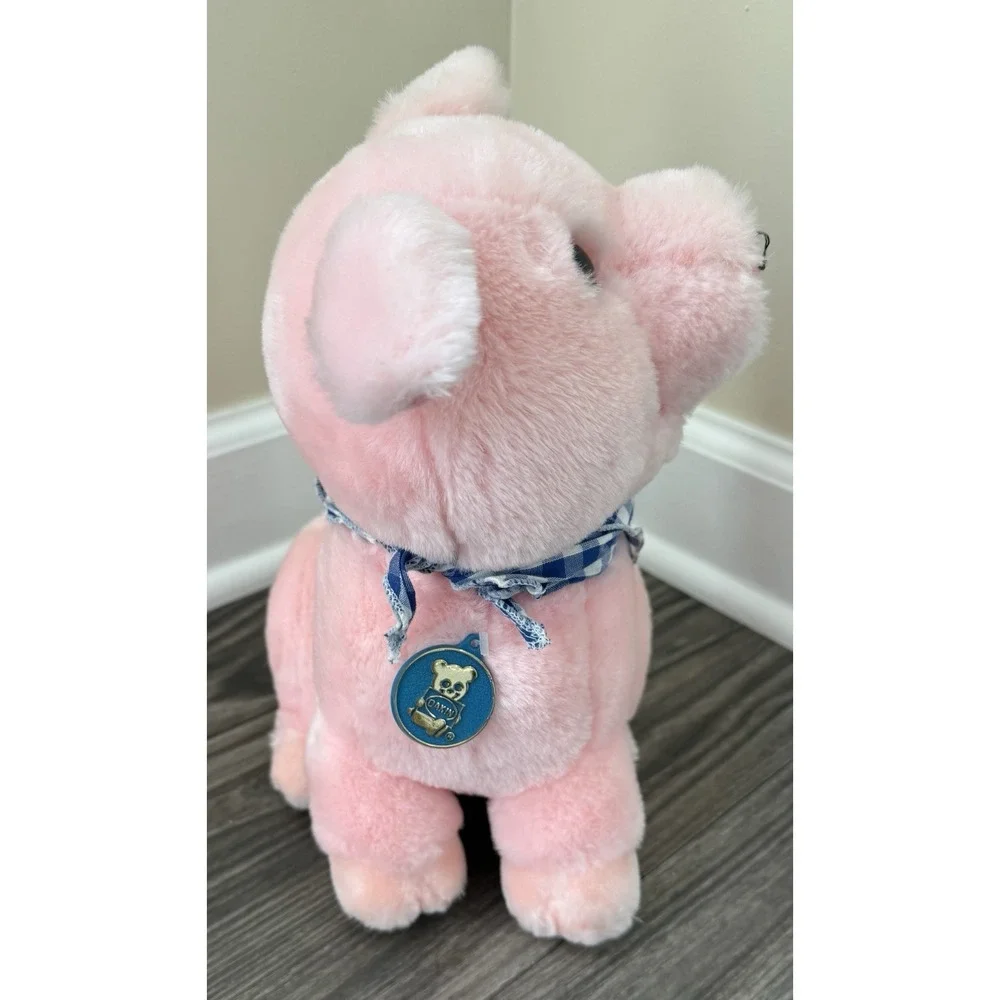 Vintage‎ 1986 Dakin Plush Pink Pig Sitting Stuffed Animal Blue Checkered Bandana